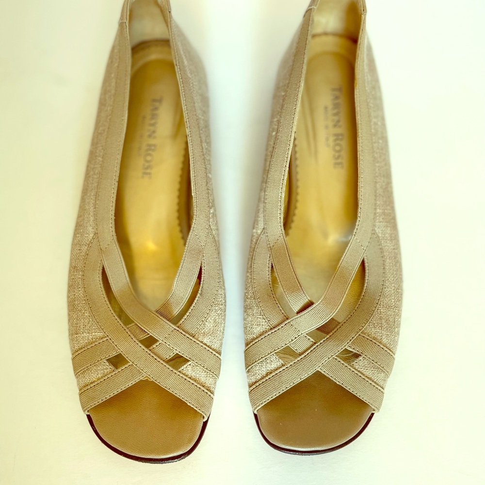 Women’s Taryn Rose VERO CUOIO loafers